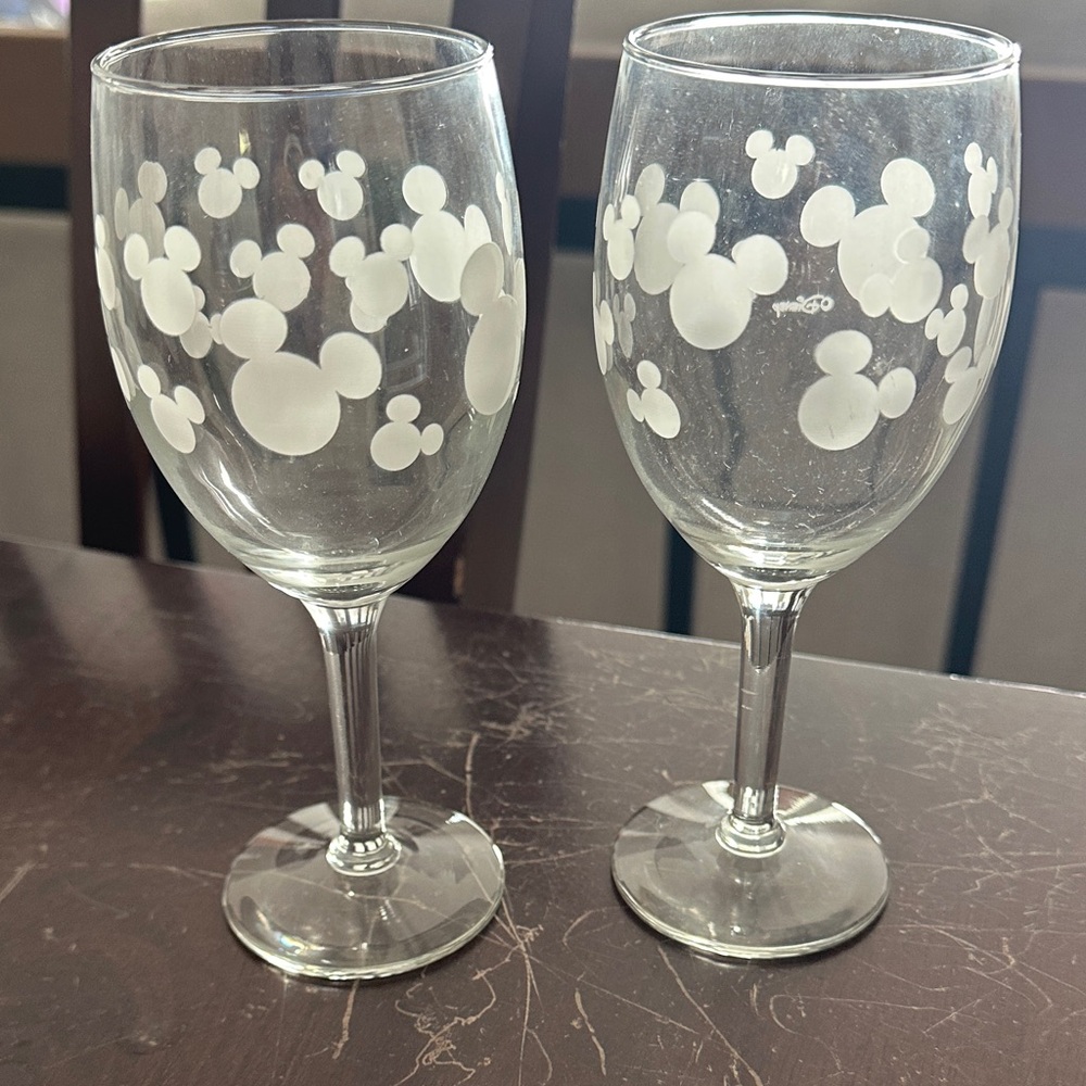 Disney Etched Mickey Head Wine Glasses - Set of 2